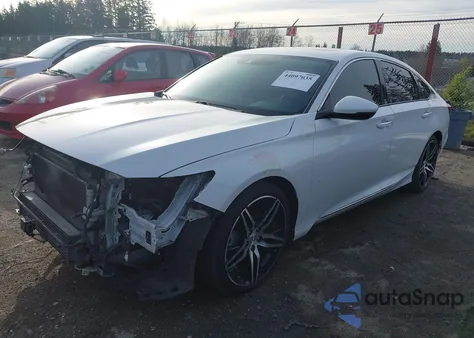 2021 Honda Accord Touring z USA, uszkodzony, nr VIN 1HGCV2F98MA001043